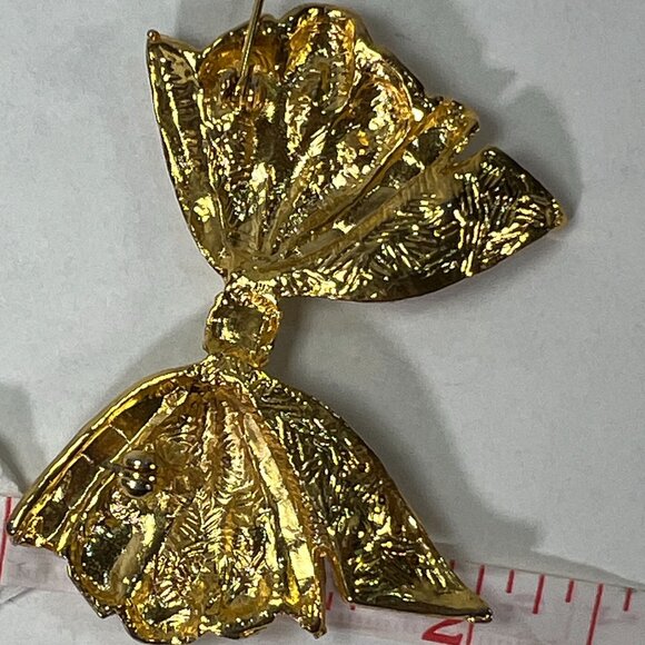 Vtg Gold Tone Bow Brooch Pin Clear and colorful Rhinestones Coat Scarf Hat Hair - Picture 6 of 6
